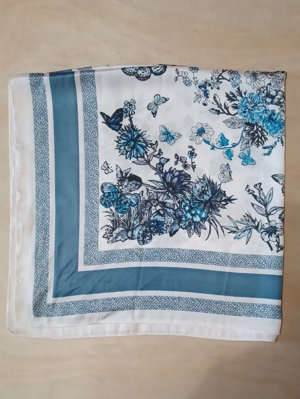Floral and Butterfly Print Satin Square Scarf Blue White Cottagecore Boho 27×27